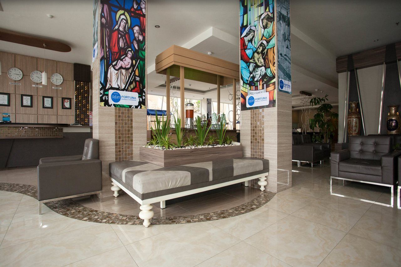 Hotel Fortunagrande Malioboro Yogyakarta Exterior foto